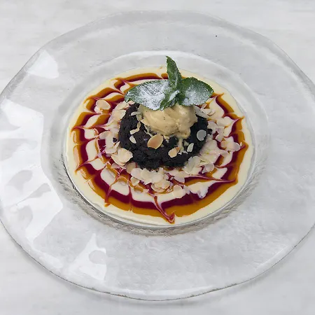 Bistrot Les Sans Culottes Otel *