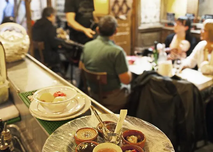 Hotel Bistrot Les Sans Culottes Parigi